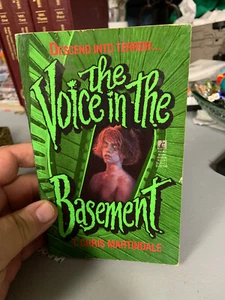 The Voice in the Basement - T. Chris Martindale - Taschenbuch - Erstdruck - Horror - Bild 1 von 11