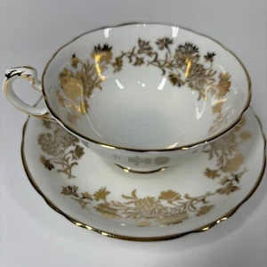 GOLDEN CARNATION Paragon Tea Cup Saucer Set Gold White England Fine Bone 2 - Picture 1 of 12