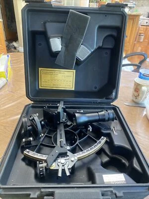 Tamaya MS-833 Micrómetro Sextante Marino Coleccionable Barco Antiguo De Colección Foto 1 de 4