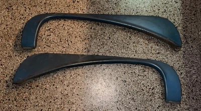 Oldsmobile 98 1955 faldones guardabarros trasero par original GM Foto 1 de 4