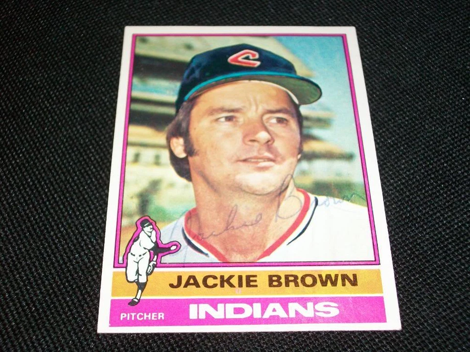 Cleveland Indians Jackie Brown Auto Signed 1976 Topps Card #301  TOUGH  N - Image 1 of 1