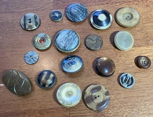 Estate Find Lot of Large Carved Fashion Buttons 1920s -1940s Bakelite Glass More - Picture 1 of 9