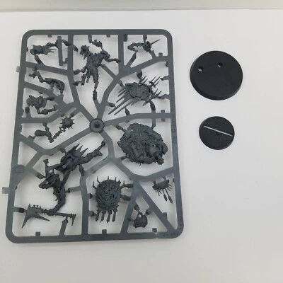 Warhammer AoS - KRULEBOYZ KILLABOSS WITH STAB-GROT 1x Model On Sprue - Image 1 of 3