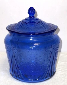 Hazel Atlas ROYAL LACE COBALT BLUE COOKIE JAR W/ LID - Picture 1 of 2