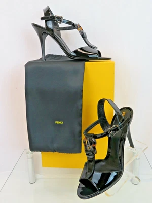 $675 NUEVO EN CAJA SANDALIA ZAPATOS DE SALÓN FENDI CHAROL NEGRO CORREA EN T HEBILLA LOGOTIPO FF 38.5 Foto 1 de 4