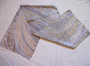 WOMAN'S VINTAGE PALE GRAY AND YELLOW SCARF - LONG & NARROW - LOVELY - Picture 1 of 6