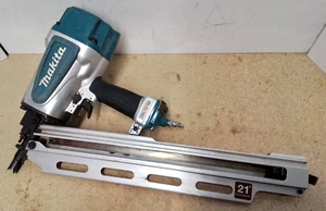 Makita AN924 21º Full Round Head 3-1/2" Framing Nailer - Picture 1 of 12