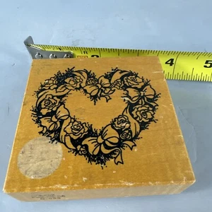 vintage wood mounted rubber stamp (combine Shipping) Heart Rose Wreath - Picture 1 of 3