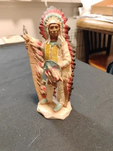 6,5 Zoll große Vintage Figur eines indianischen Häuptlings/Harz/handbemalt/Jung... - Bild 1 von 14