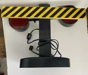 Railroad Crossing Signal - Lights, Sound Toy Vintage Great Western Trading Co. - Picture 1 of 4