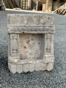 1700’s Antique Old Sandstone Hand Carved Mughal Aala Oil Lamp Holder Ala - Picture 1 of 9