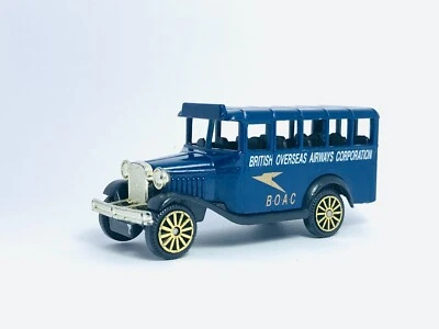 CORGI BEDFORD BUS 🚌BRITISH OVERSEAS AIRWAYS CORPORATION - Image 1 of 4