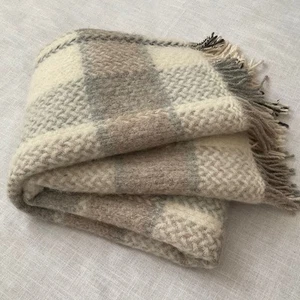Lopi Pure Wool Blanket Throw Cream Grey Tan Plaid 56”x78” Made in Iceland NWOT - Picture 1 of 11