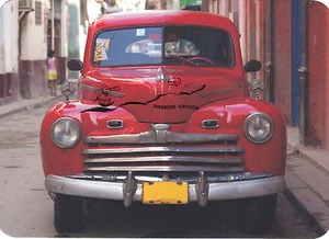Kunstpostkarte - Roter Oldtimer - Karte mit abgerundete Ecken - Bild 1 von 1