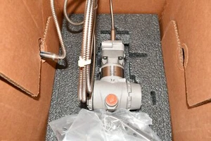 NEW Emerson Rosemount 3051CG4A22A1JS1B4M5 Pressure Transmitter W/ Seal 1199WNB10 - Picture 1 of 9