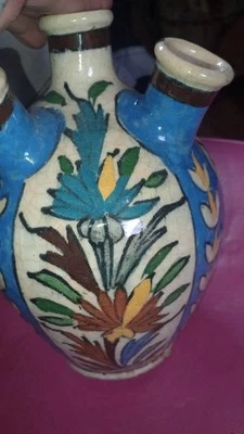 Подлинная антикварная ваза XIX века в стиле Каджар с 4 носиками - Изображение 1 из 4