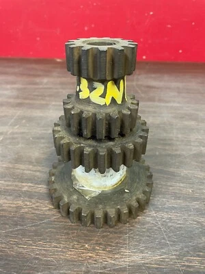 1926 1927 1928-1932 NASH TRANSMISSION CLUSTER GEAR NORS 622 - Image 1 of 4