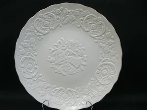 LENOX LA BODA PROMETE PLATO DE MATRIMONIO 12,5" ORO CREMA ADORNO HECHO EN EE. UU. A - Imagen 1 de 6