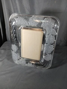 Crystal Clear Signatures Japan Picture Frame 4×6 Floral Design Clear And Frosted - Picture 1 of 8