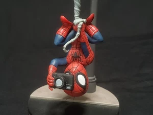 2016 Quantum Mechanix Disney Marvel Q-Fig Photographer Spider-Man 5.25" Statue - Picture 1 of 6