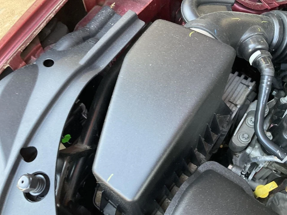 Air Cleaner 2.4L Fits 19-23 CHEROKEE 4784481 - Image 1 of 1