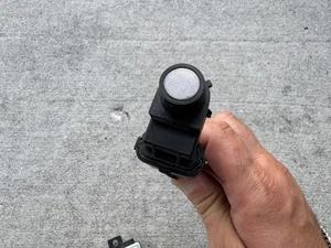 GENUINE Sensor 95720D3000ABT Outer for Kia Niro EV Cadenza Optima 2016-2022 - Picture 1 of 5