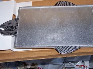 William Sonoma, WILTON Gussmetall Grillbohlenhalter Fischform......NEU - Bild 1 von 12