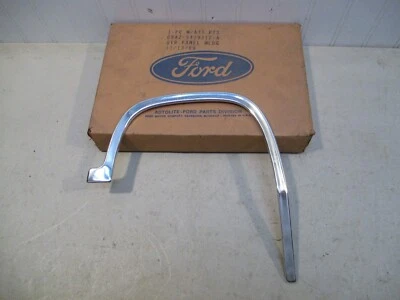 NOS 1968 FORD GALAXIE 500 XL LTD RH QUARTER PANEL EXTENSION MOULDING..NEW IN BOX - Image 1 of 4