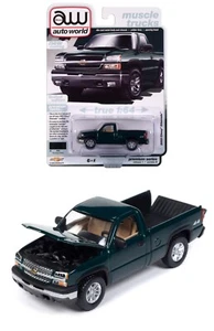 Auto World 2003 Chevy Silverado Single Cab Truck 1:64 Green