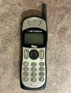 Mitsubishi - G310 - Black/Silver Face Clean Condition - w/o Accessories AS IS - Photo 1 sur 3