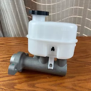 Brake Master Cylinder with Reservoir and Sensor for Escalade/Escalade ESV/EXT... - Picture 1 of 4