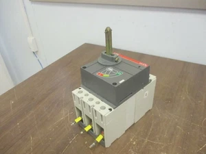 Desconexión de interruptor ABB Sace S3 S3N 25A 600V 3P usado **sin mango** - Imagen 1 de 5