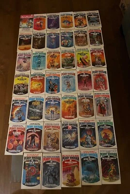 Perry Rhodan, Juego de 41 libros de bolsillo antiguos nuevos, ciencia ficción Foto 1 de 4