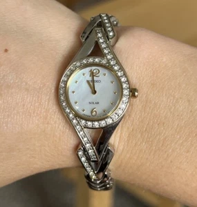 Seiko SUP173 Solar Stainless Steel Crystal Accent Bezel MOP Dial Watch V115-0AP0 - Picture 1 of 16