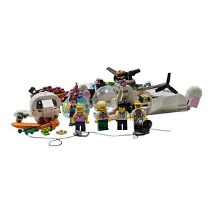 Random Lego Minifigure And Accessories Lot Incomplete See Description  - Picture 1 of 10