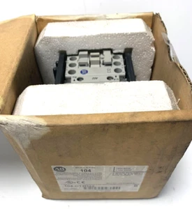 New Allen Bradley  104-C12D22 Reversing Contactor - Picture 1 of 5