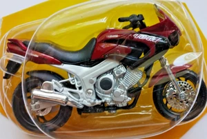Yamaha TDM850 1:18 Scale ~ 5" Die Cast & Plastic & Rubber Motorcycle by Maisto. - Picture 1 of 9