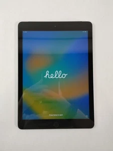 Apple iPad 5th Gen A1823 32 GB iOS 16.7.11 Space Gray Tablet - Picture 1 of 6