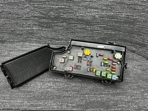 New OE 2015 Jeep Compass / Patriot TIPM / Fuse Box 68232879 - Picture 1 of 2