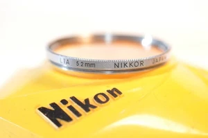 Nikon 52mm L1A Silber Chrom Filter gemarkt Nikkor Deutscher Markt Häkchen Objektiv - Bild 1 von 5