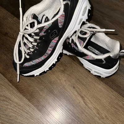 Mujer Talla 8 Sketchers Memory Foam D Luces Negro Con Brillo Plateado y Color Foto 1 de 4