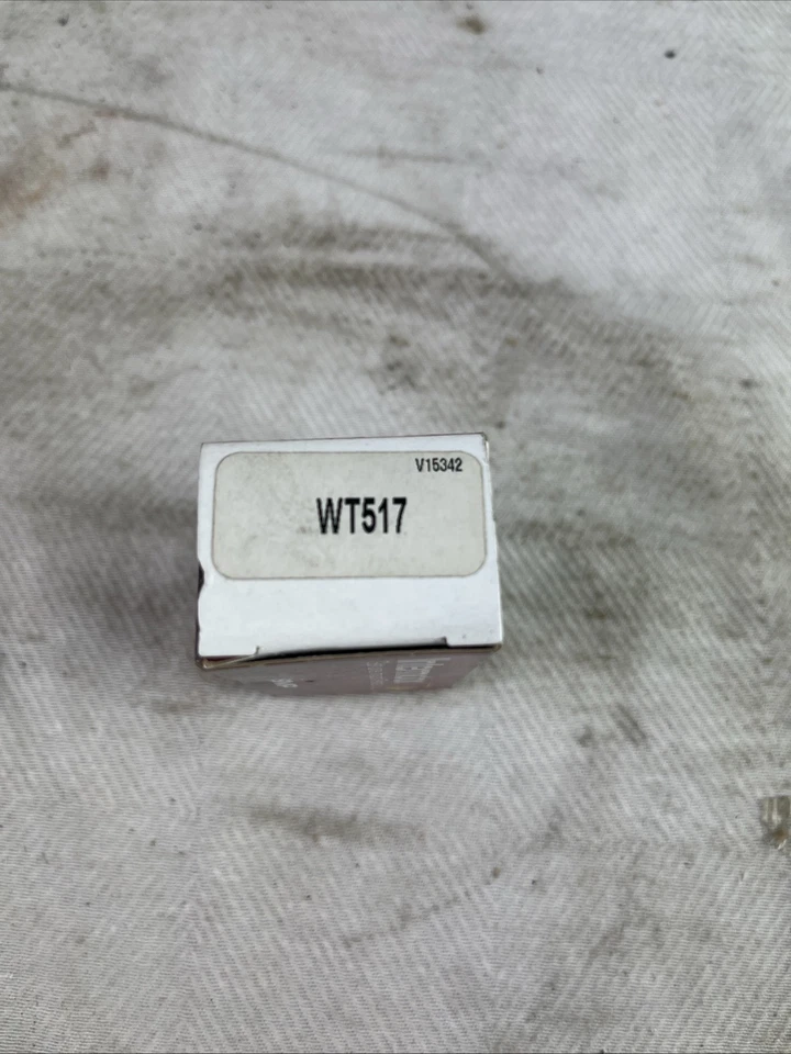 Transmisor de temperatura del refrigerante del motor BWD WT517 Foto 1 de 4