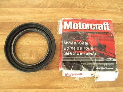 NOS 1999 FORD F-250 REAR WHEEL SEAL BRS-5 IN THE OEM ORIGINAL MOTORCRAFT BOX Foto 1 de 4
