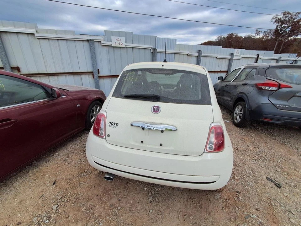 Rear Bumper 2 Door Pop Without Park Assist Fits 12-17 FIAT 500 2655462 - Image 1 of 4