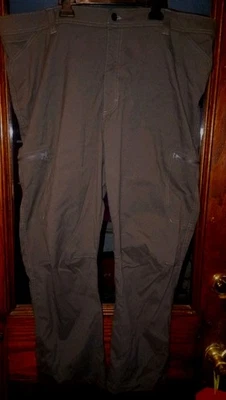 Pantalones cargo Wrangler cintura flexible para hombre 44x30 utilitarios senderismo trabajador comodidad gris Foto 1 de 4