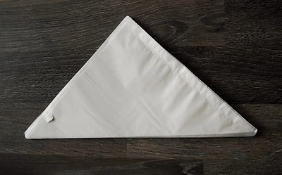100 weiße Spitztüten Pergamentersatz für 125g Bonbons Pommes Fettgebäck CandyBar - Bild 1 von 2