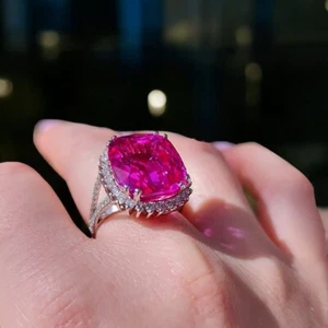 Alianza de platino con diamantes reales de 13,80 quilates corte cojín zafiro rosa cultivado en laboratorio - Imagen 1 de 14