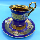 Tasse et soucoupe Capodimonte avec cercles de camées or lavé porcelaine violette vintage