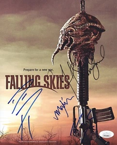 Noah Wyle FALLING SKIES Cast X4 Signed 8X10 Photo IN PERSON Autograph JSA COA - Picture 1 of 2