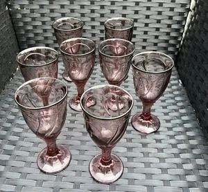Sweet Swirl Cranberry Iced Tea/Wine glasses 6-3/4 inches tall Set of 8 Noritake - Picture 1 of 8